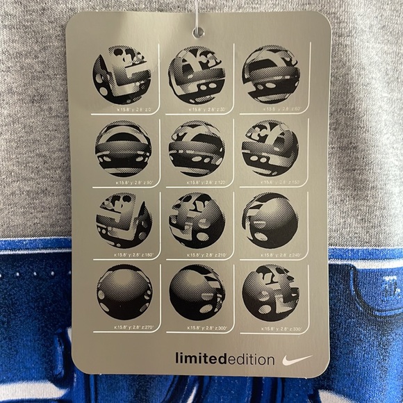 Nike XXXL Limited Edition Long Sleeve T Shirt - Picture 3 of 6